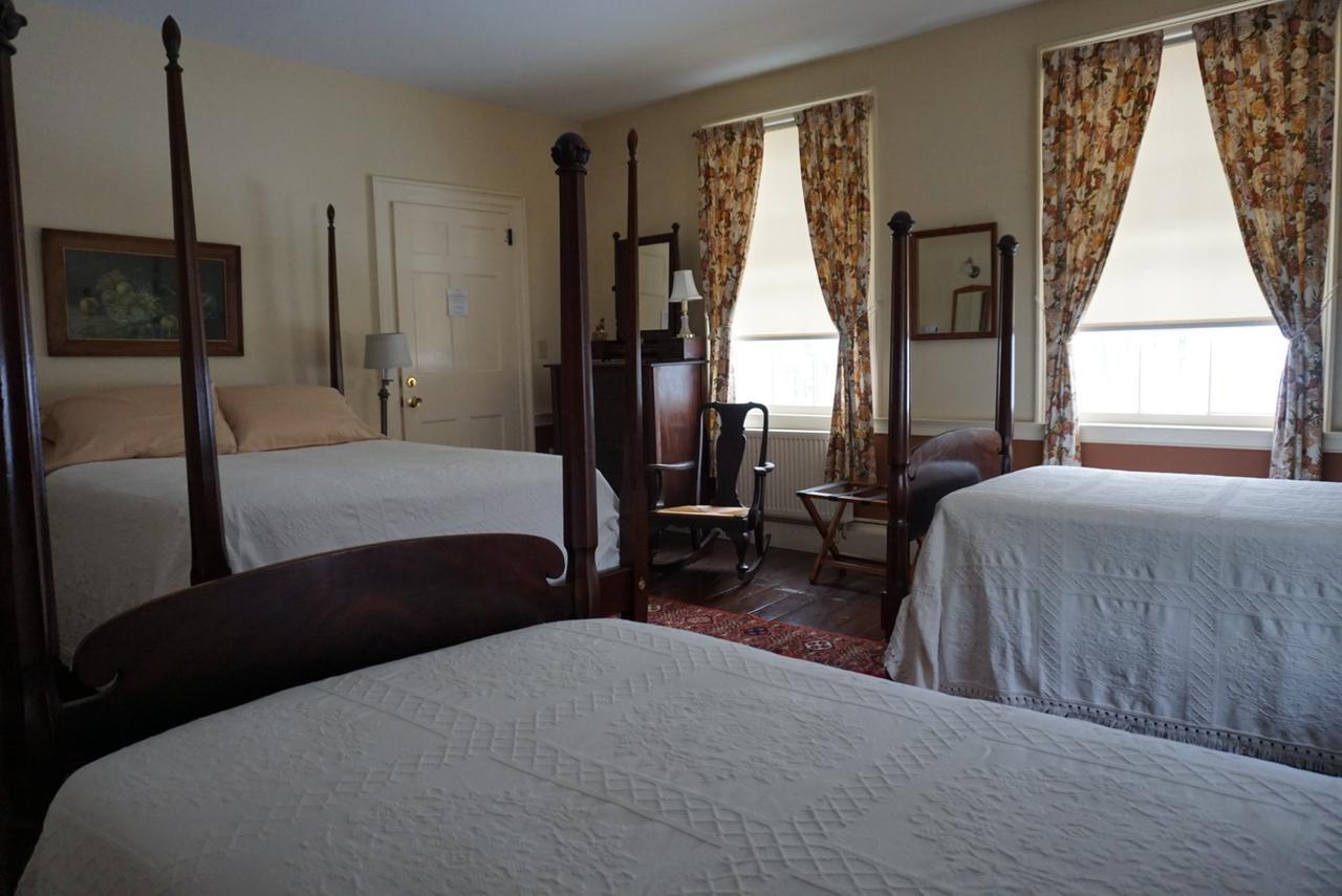 The Chipman Inn Ripton Экстерьер фото