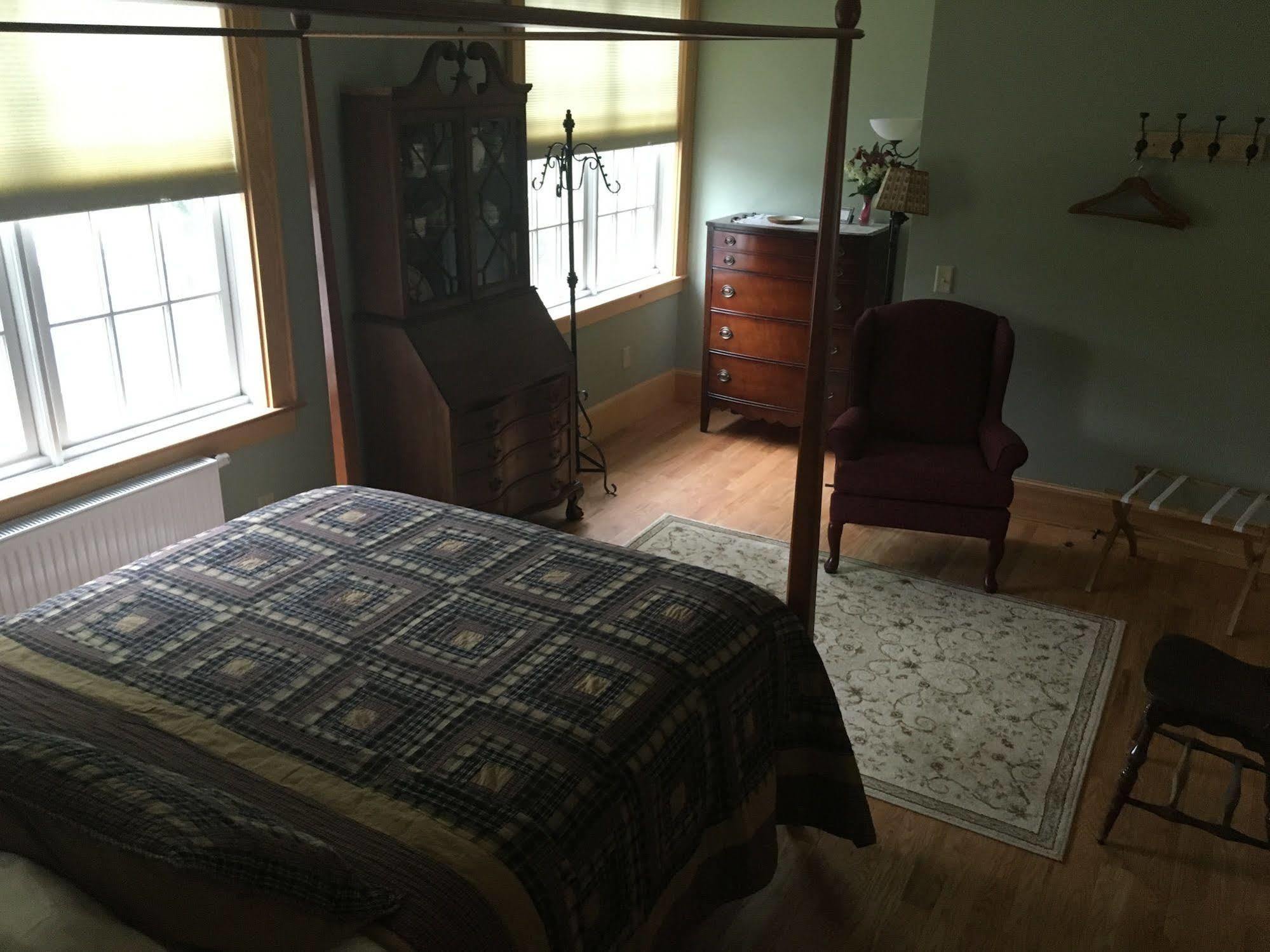 The Chipman Inn Ripton Экстерьер фото